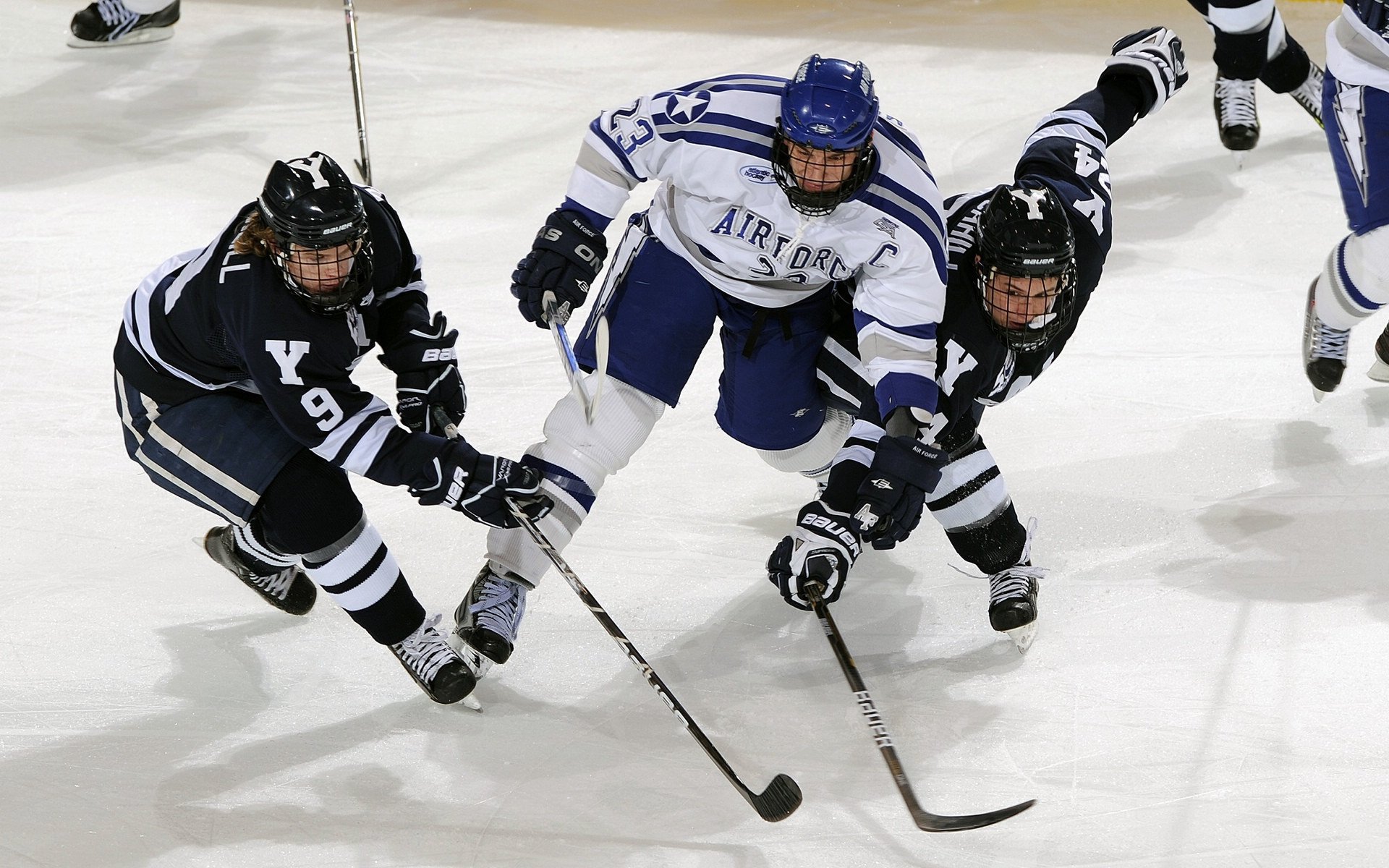 巴哈马短跑运动员在奥运会上争光,2015年巴哈马4x100米